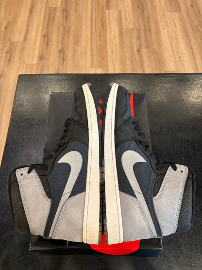 Jordan 1 Gore-Tex Black Size 10.5 Pre-Owned