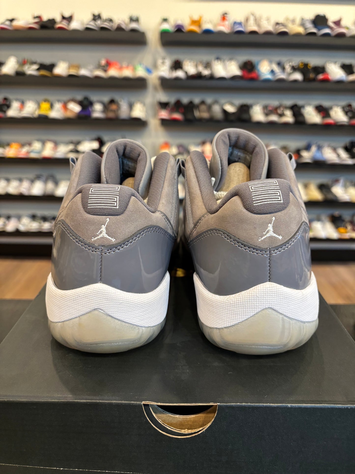 Jordan 11 Low Cool Grey Size 9 Pre-Owned