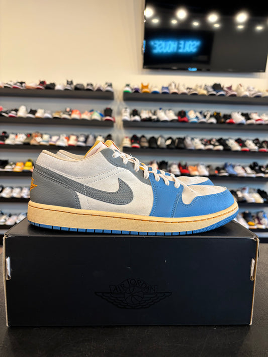 Jordan 1 Low SE UNC Grey Size 10.5 Pre-Owned