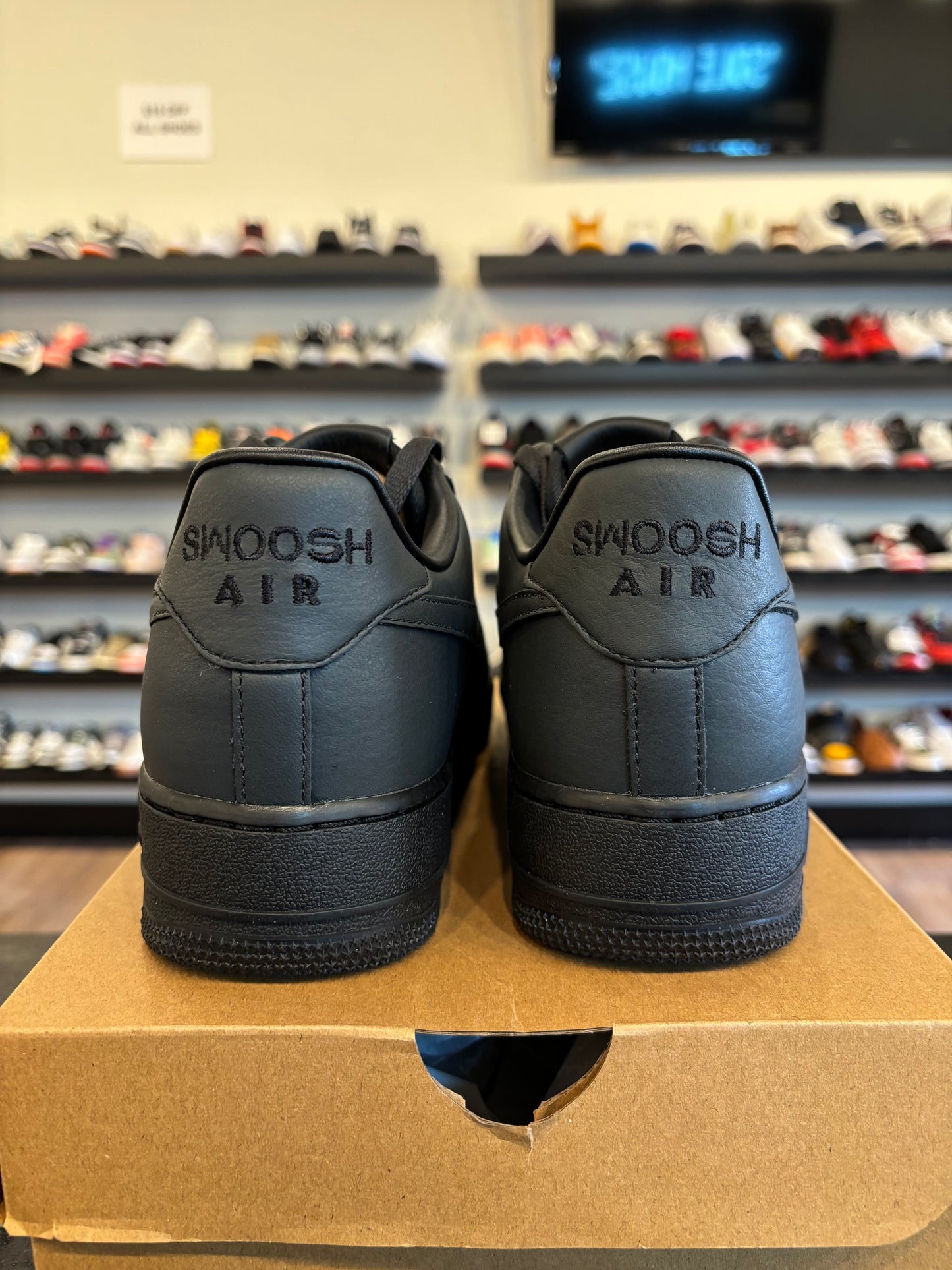 Nike Air Force 1 Low Black SWOOSH Size 9 Brand New