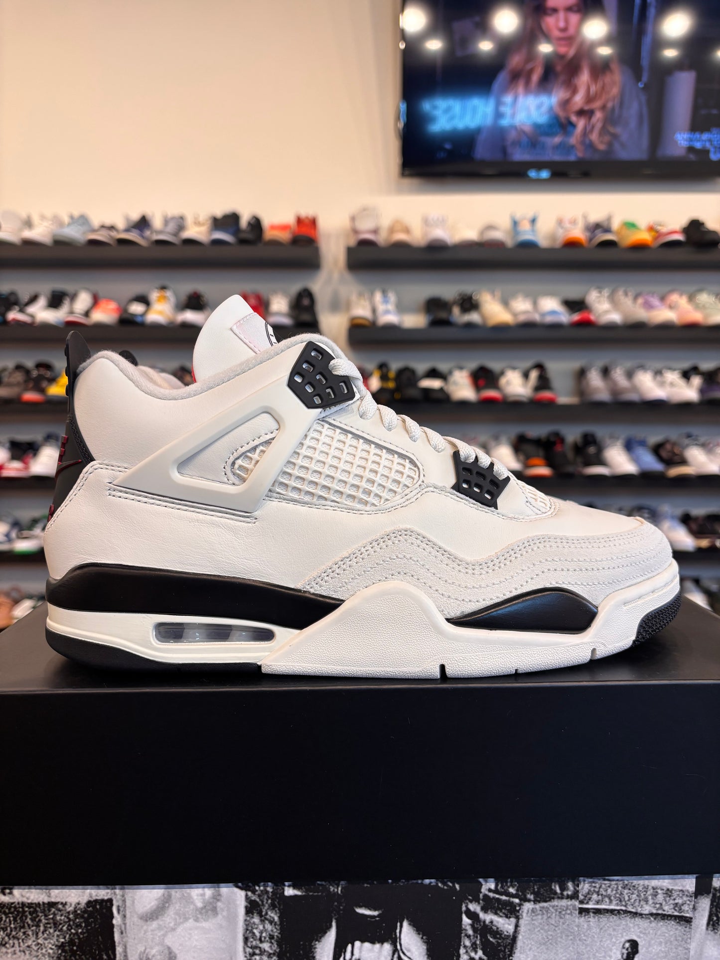 Jordan 4 Flight Club Size 10 Brand New