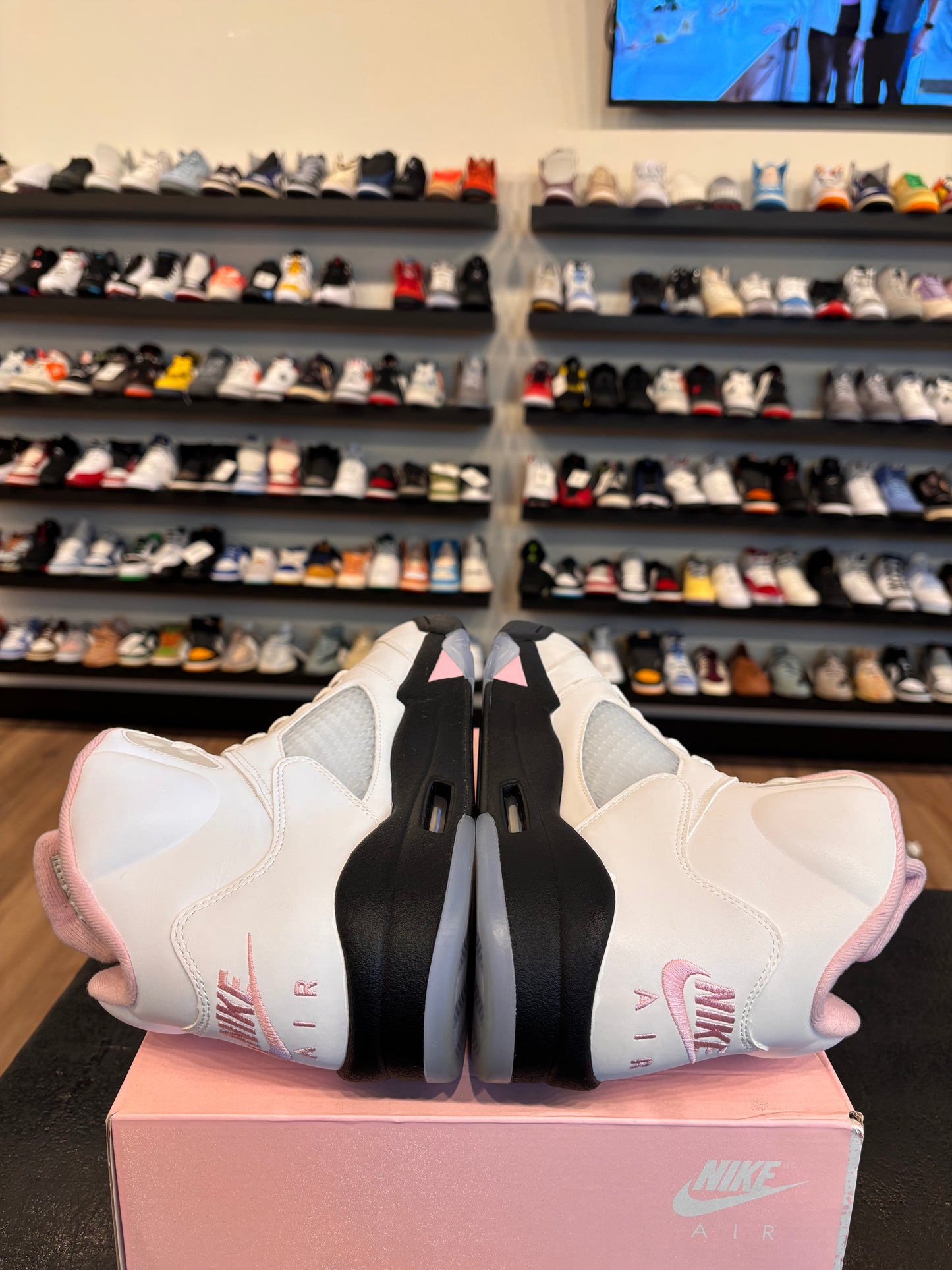 Jordan 5 Soft Pink Size 12 Pre-Owned