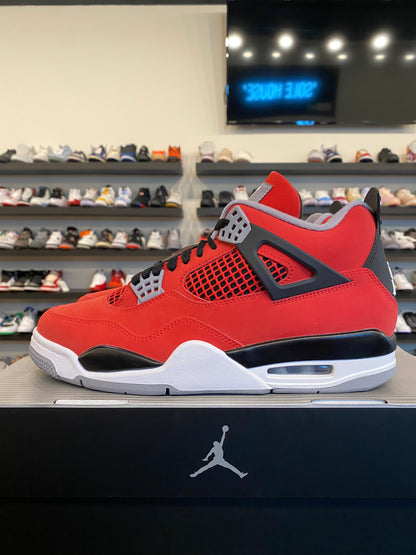 Jordan 4 Toro Bravo 2026 Size 9.5 Brand New
