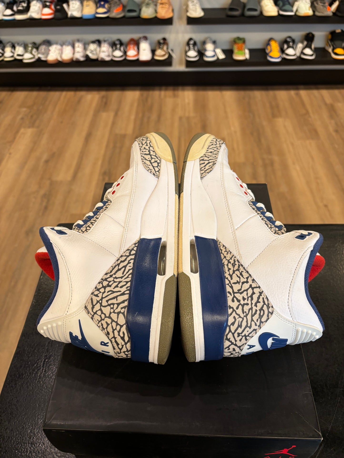 Jordan 3 True Blue 2016 Size 10.5 Pre-Owned