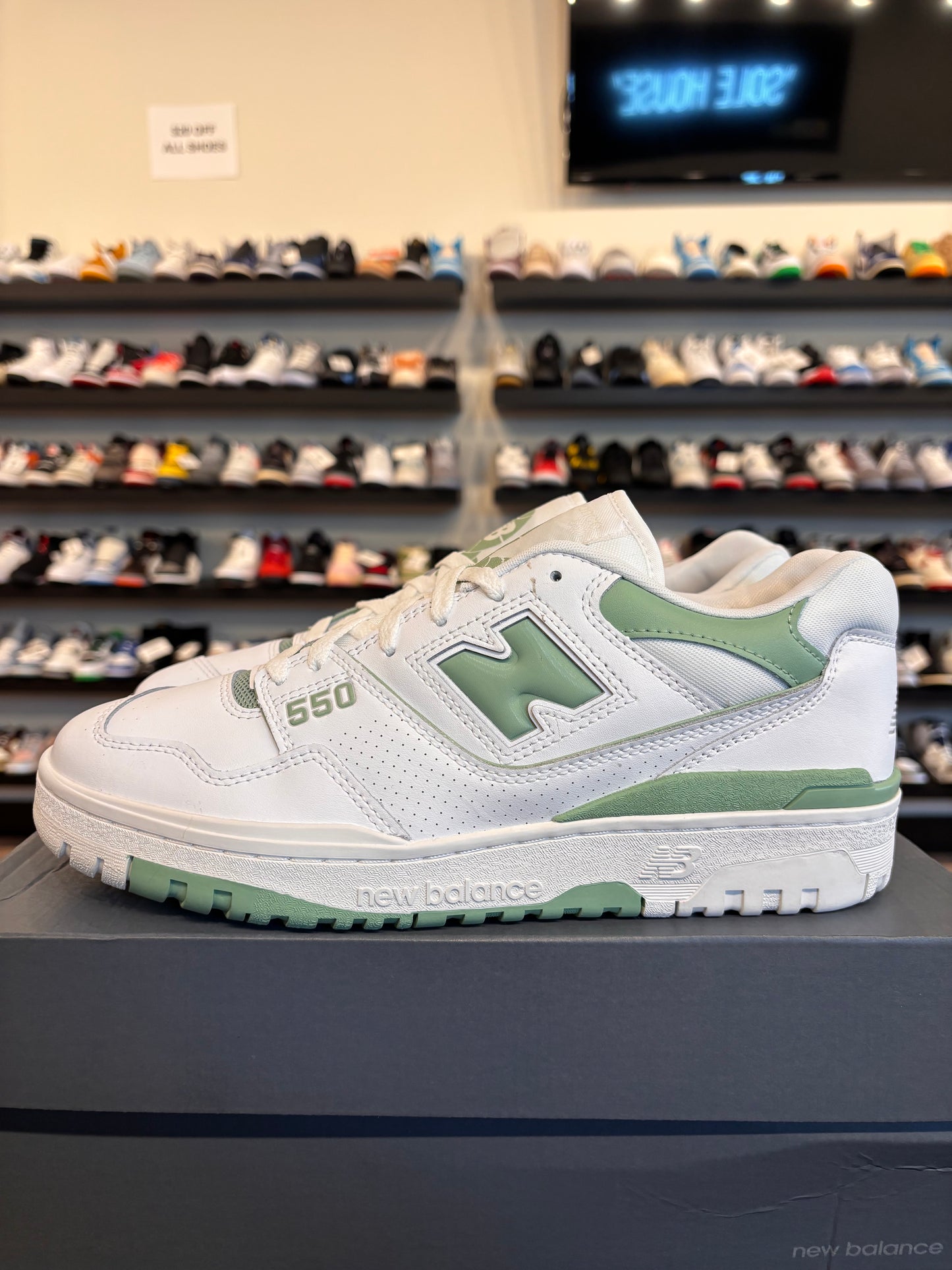 New Balance 550 White Mint Green Size 10 Brand New