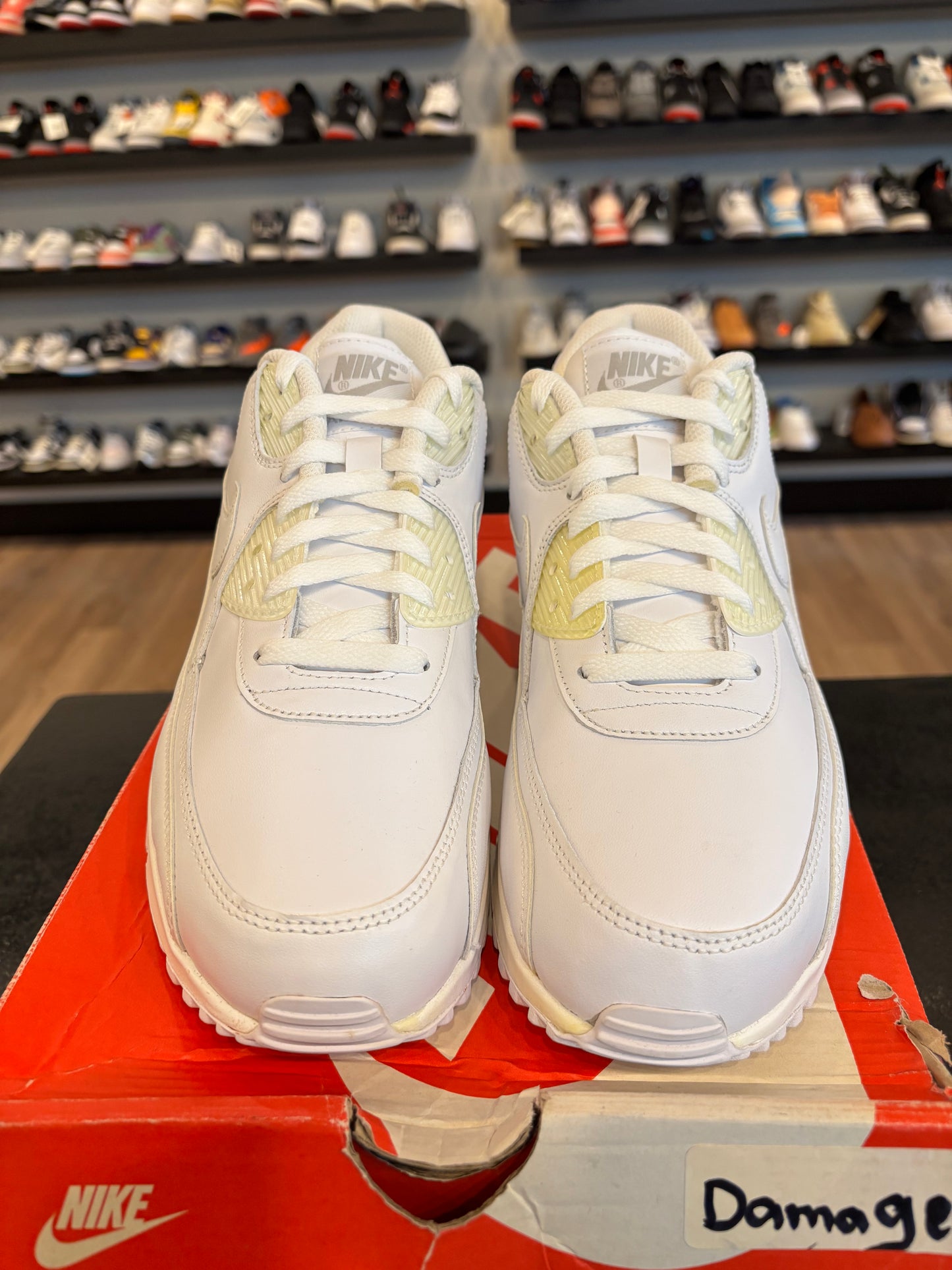 Nike Air Max 90 White Leather Size 9 Brand New