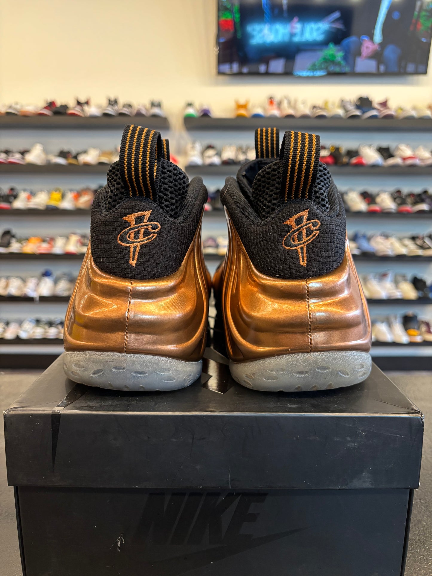 Nike Foamposite Copper 2017 Size 13 Pre-Owned
