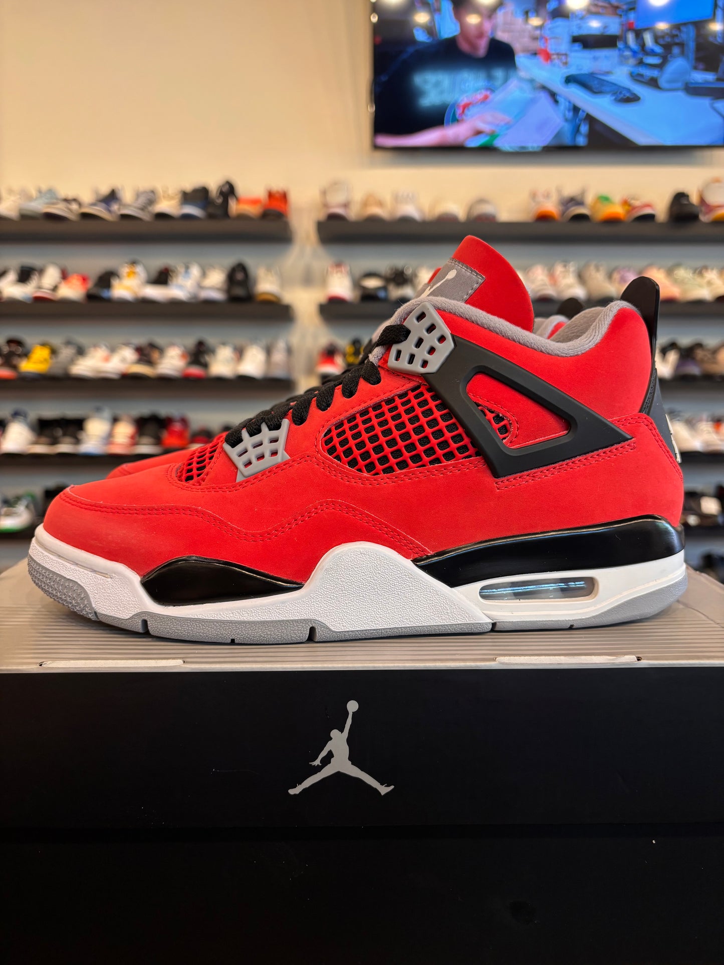 Jordan 4 Toro Bravo 2026 Size 8 Pre-Owned