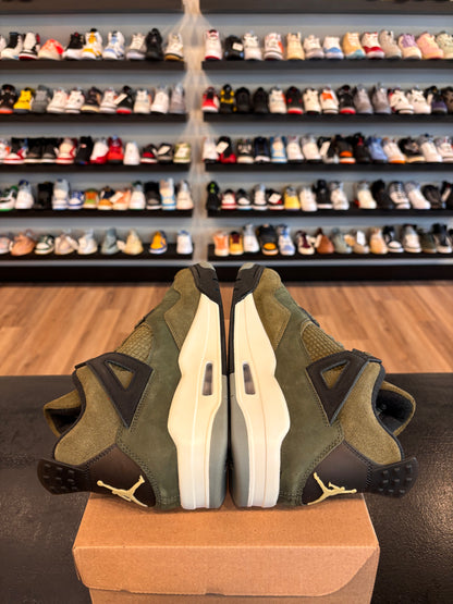 Jordan 4 Craft Olive Size 10.5 Pre-Owned (No Box)