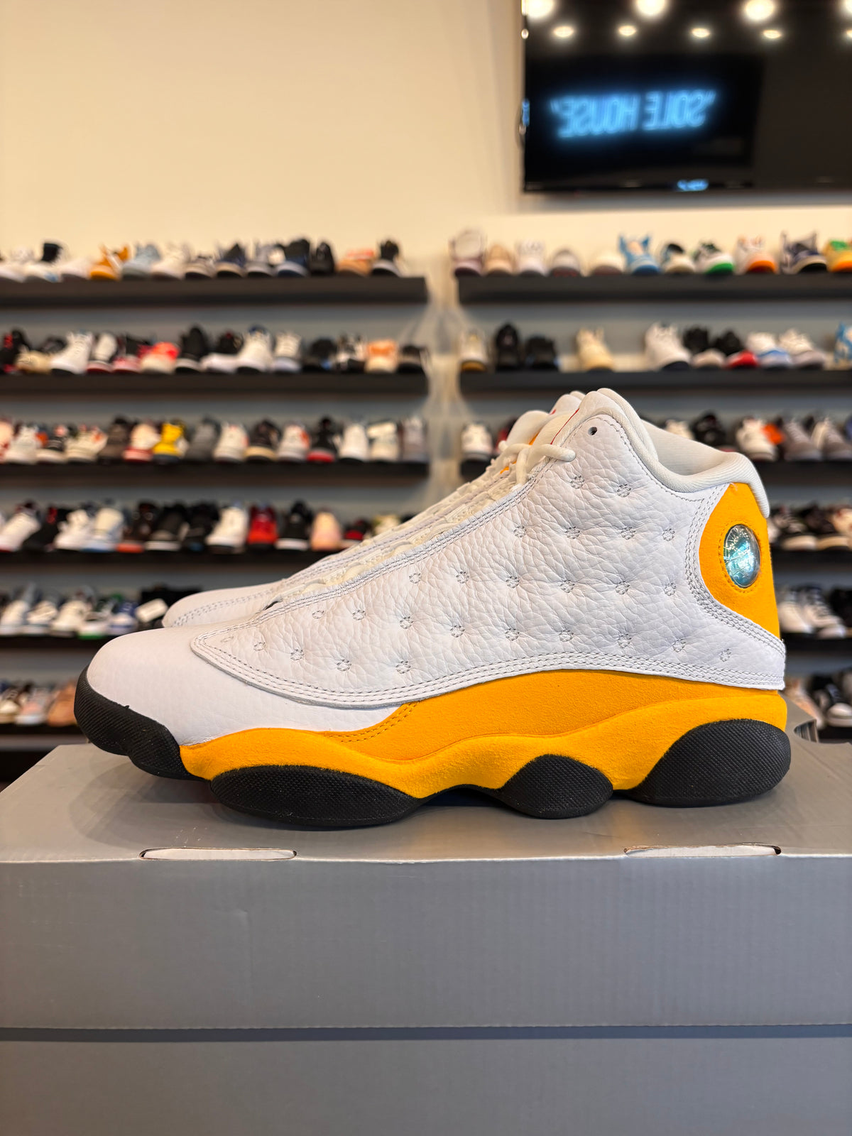 Jordan 13 Del Sol Size 7.5 (9W) Brand New