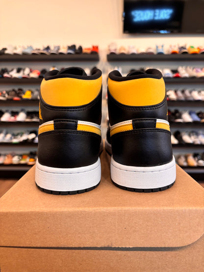 Jordan 1 Mid White Pollen Black Size 9.5 Brand New (No Box)