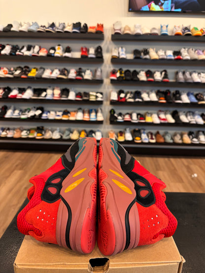 Yeezy 700 Hi-Res Red Size 9 Pre-Owned