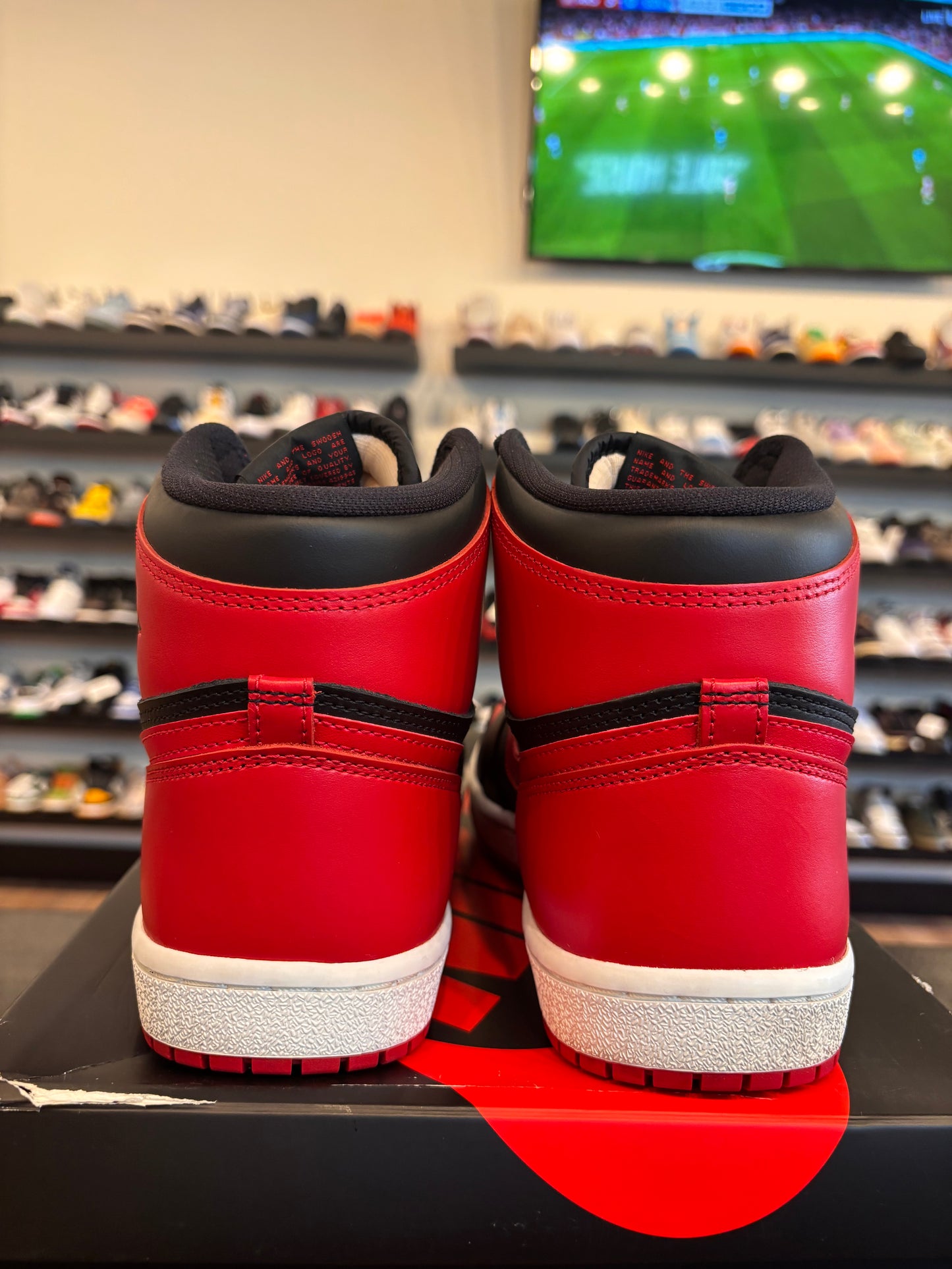 Jordan 1 '85 Bred 2025 Size 12 Pre-Owned