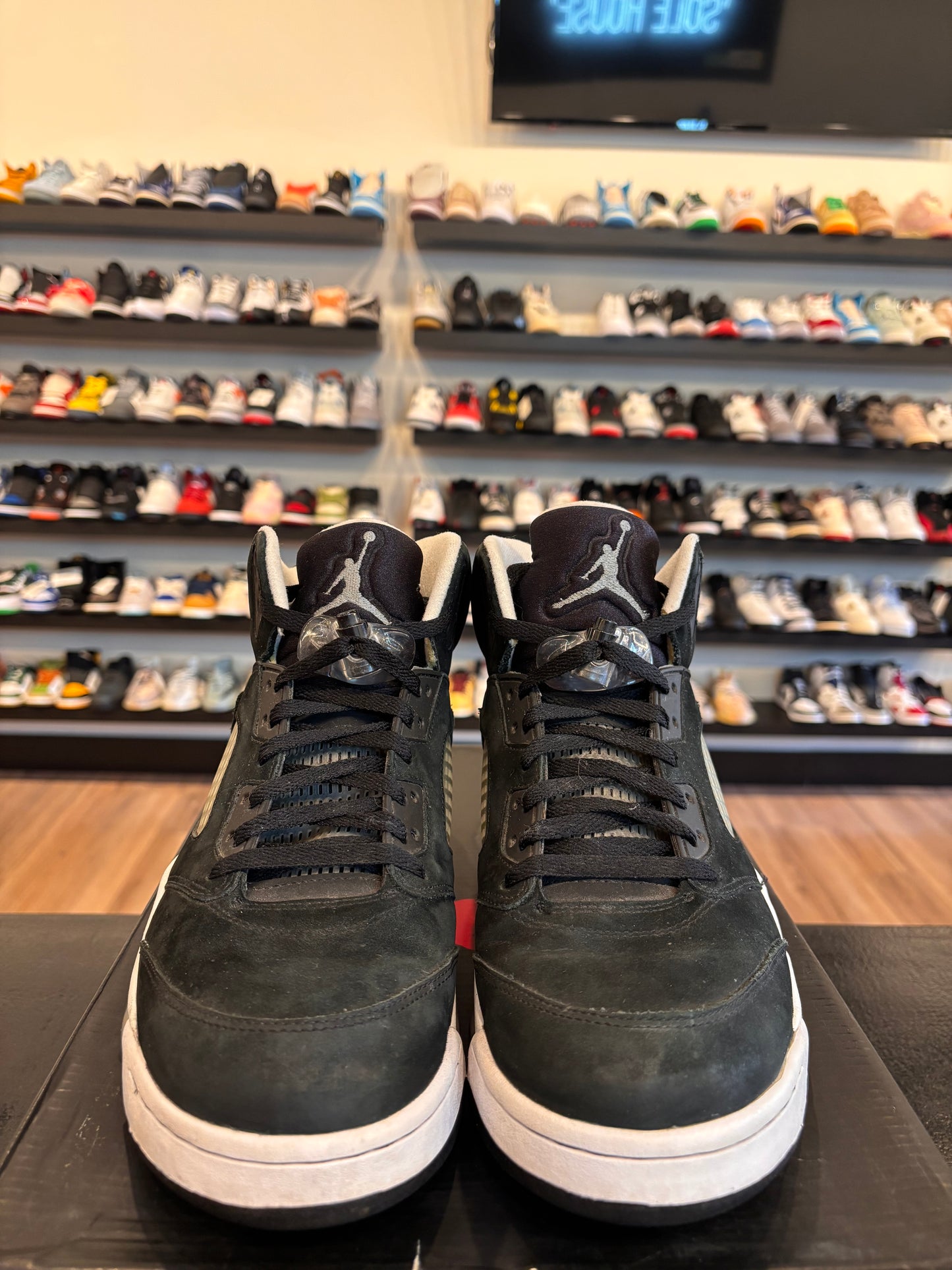 Jordan 5 Oreo 2013 Size 11 Pre-Owned