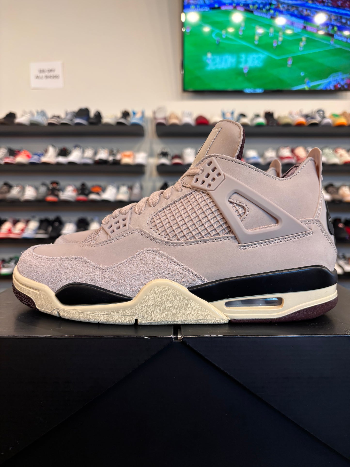 Jordan 4 A Ma Maniere Fossil Size 9.5 (11W) Pre-Owned