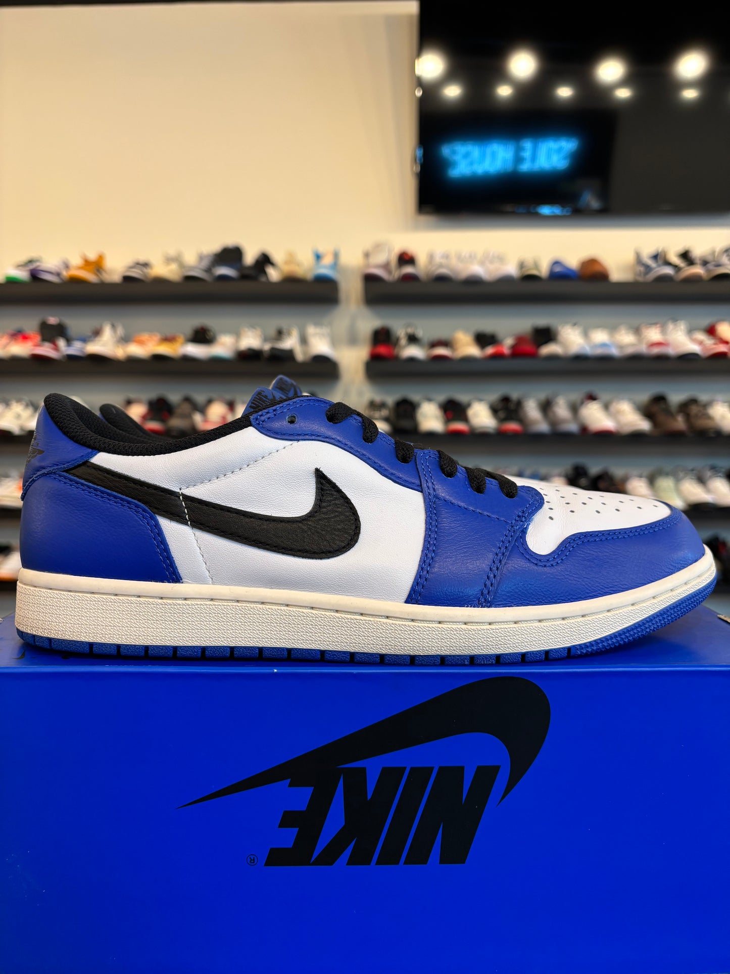 Jordan 1 Low Game Royal Size 11.5 Pre-Owned