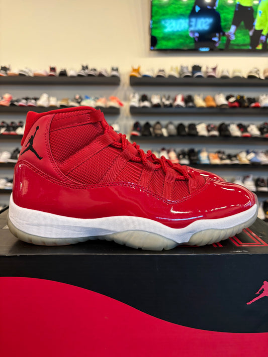 Jordan 11 Win Like 96 Size 10 Pre-Owned