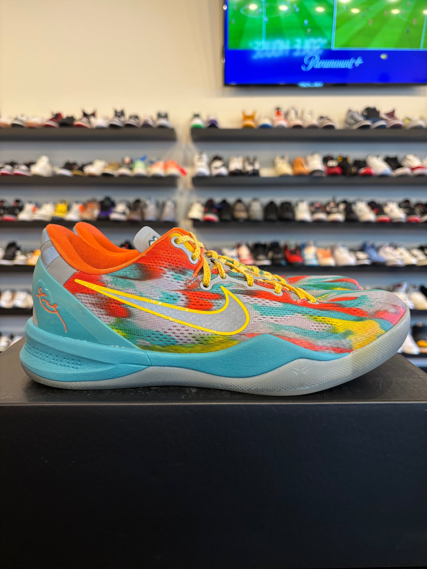 Nike Kobe 8 Protro Venice Beach Size 9 Pre-Owned