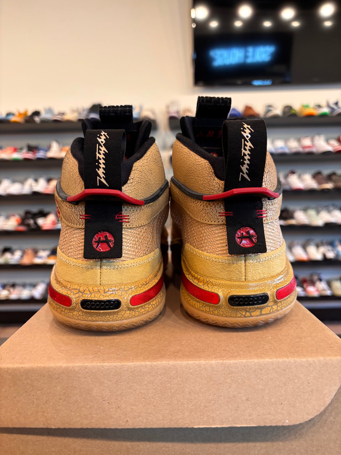 Jordan 36 RUI Hachimura Size 12 Pre-Owned (No Box)