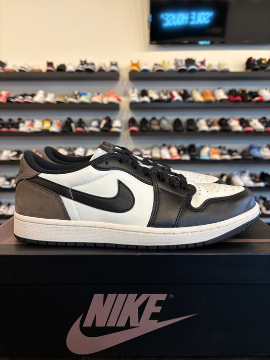 Jordan 1 Low Mocha Size 10 Pre-Owned