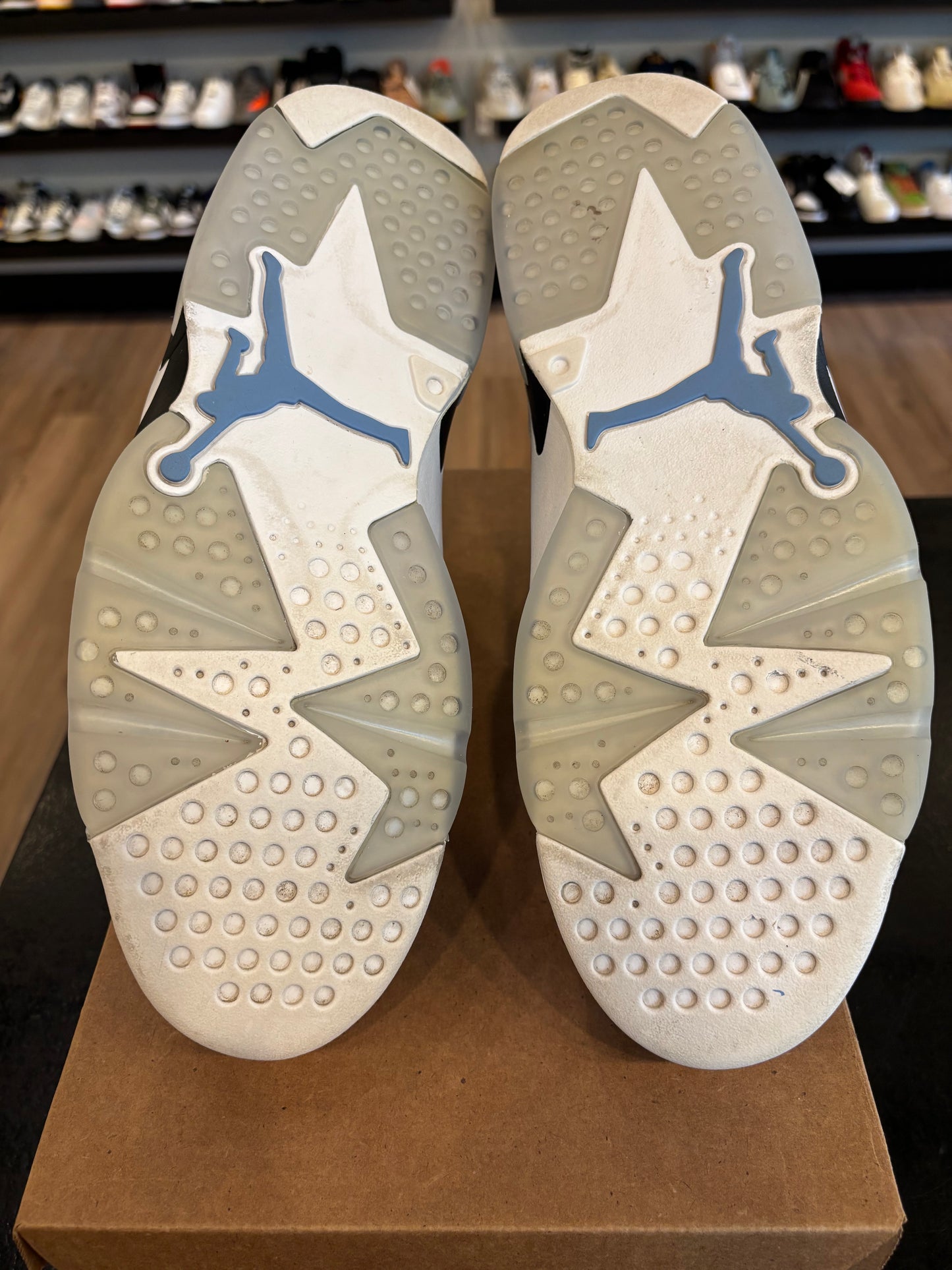Jordan 6 UNC Size 11.5 Pre-Owned (No Box)