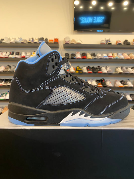 Jordan 5 Black University Blue Size 9 Brand New