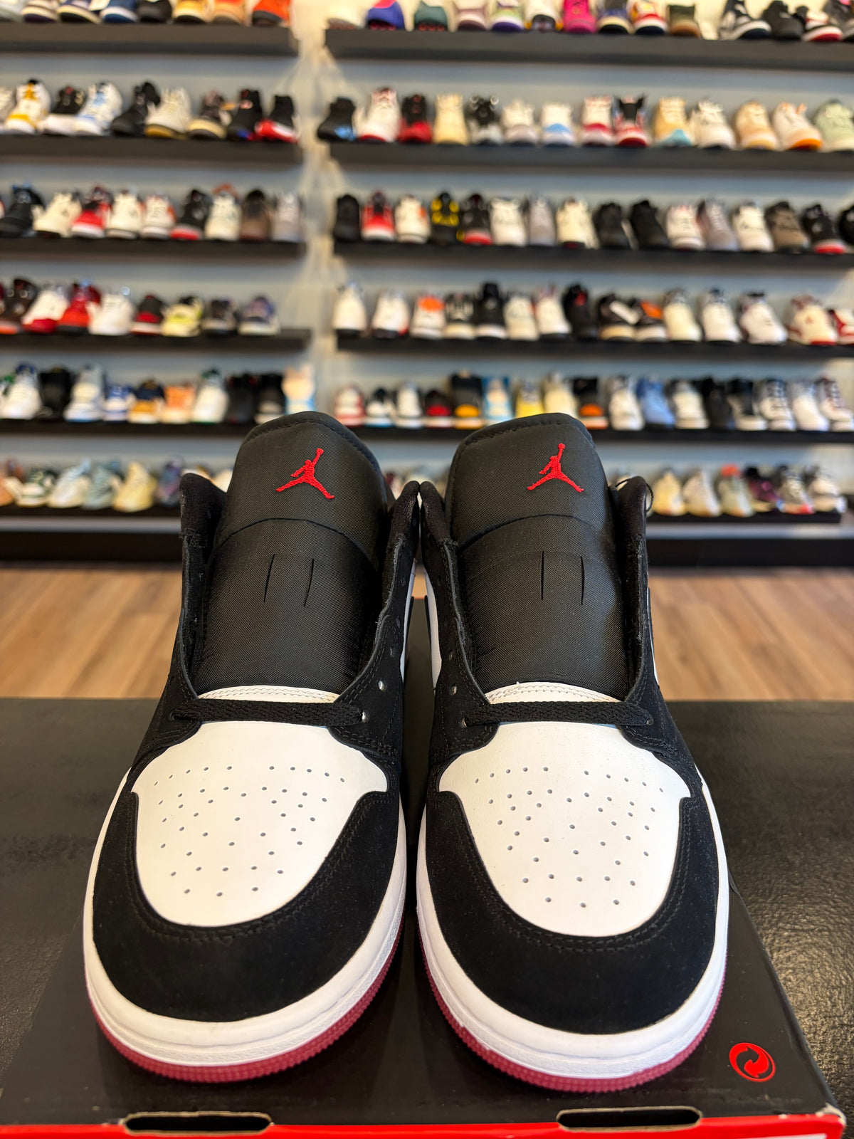Jordan 1 Low Black Toe SE Size 11 Brand New
