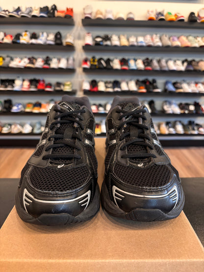 ASICS Gel-1130 Black Silver Size 11 Pre-Owned (No Box)
