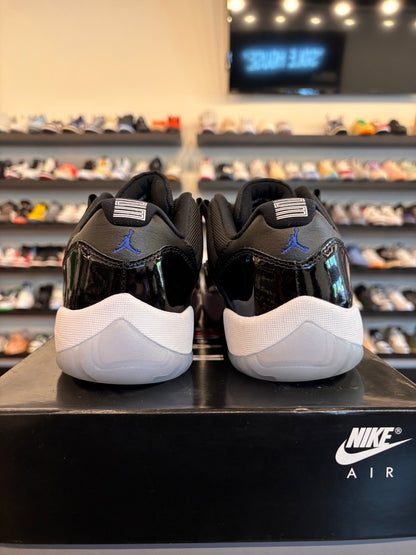 Jordan 11 Low Space Jam Size 9 Pre-Owned