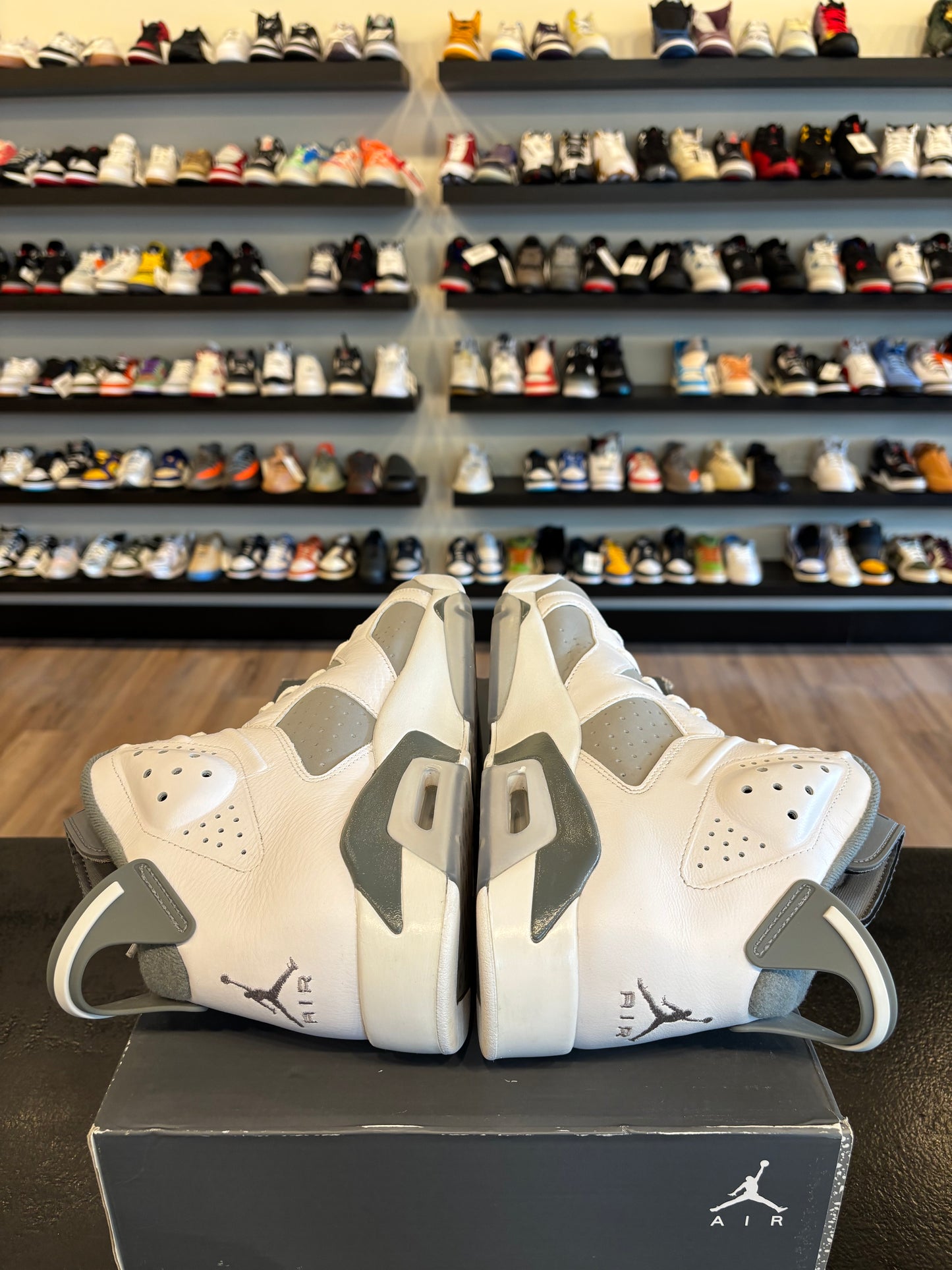 Jordan 6 Cool Grey Size 11.5 Pre-Owned