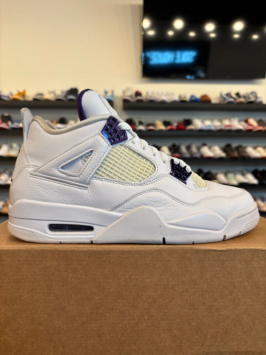 Jordan 4 Purple Metallic Size 9 Pre-Owned (No Box)