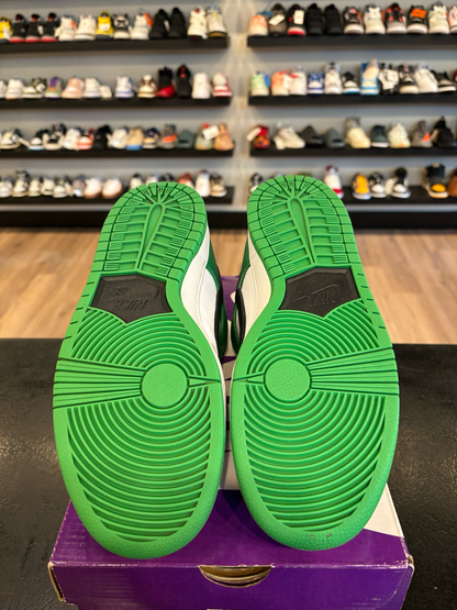 Nike SB Dunk Low Classic Green Size 8 Pre-Owned