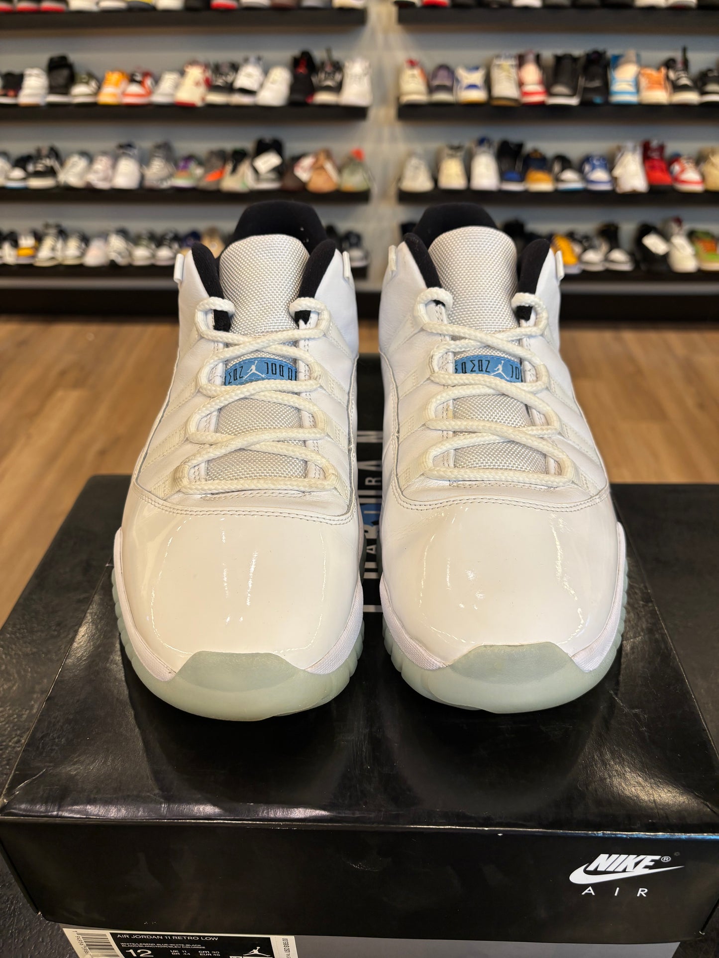 Jordan 11 Low Legend Blue Size 12 Pre-Owned