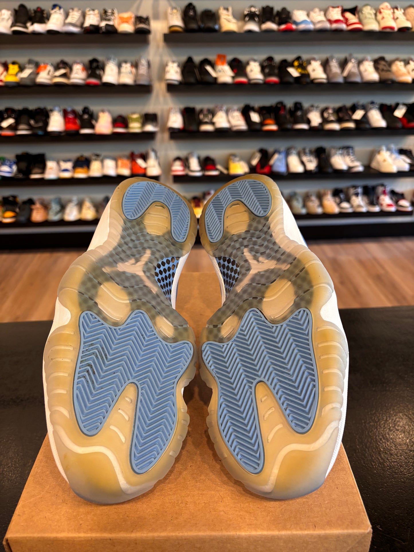 Jordan 11 Low UNC 2017 Size 9.5 Pre-Owned (No Box)