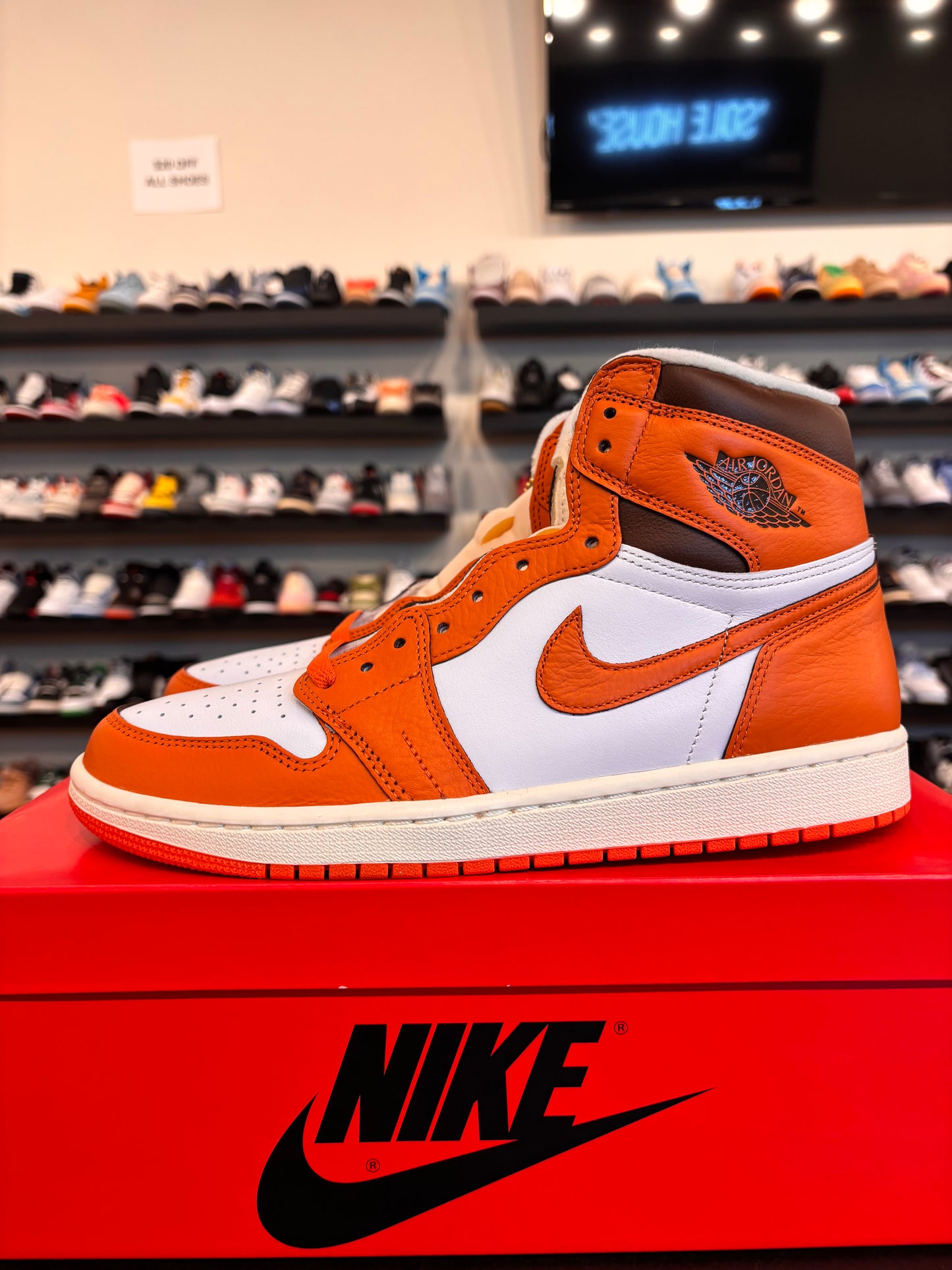 Jordan 1 Starfish Size 9 (10.5W) Brand New