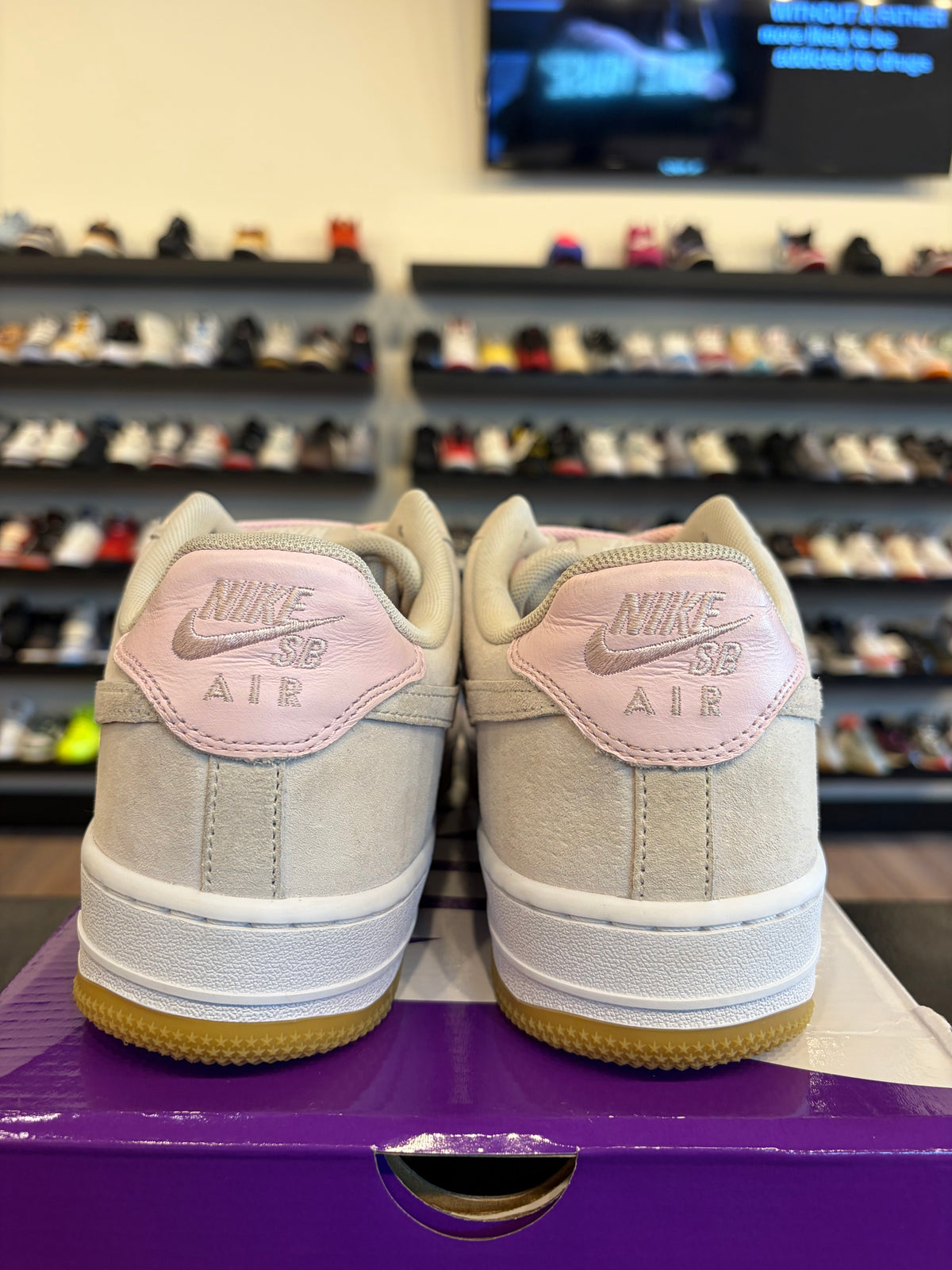 Nike Air Force 1 Low SB Light Orewood Size 12 Pre-Owned