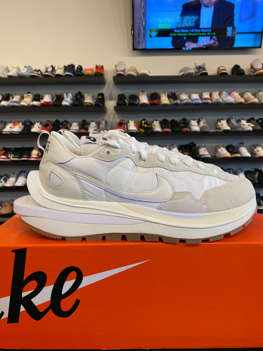 Nike Sacai Vaporwaffle Sail Gum Size 12 Brand New