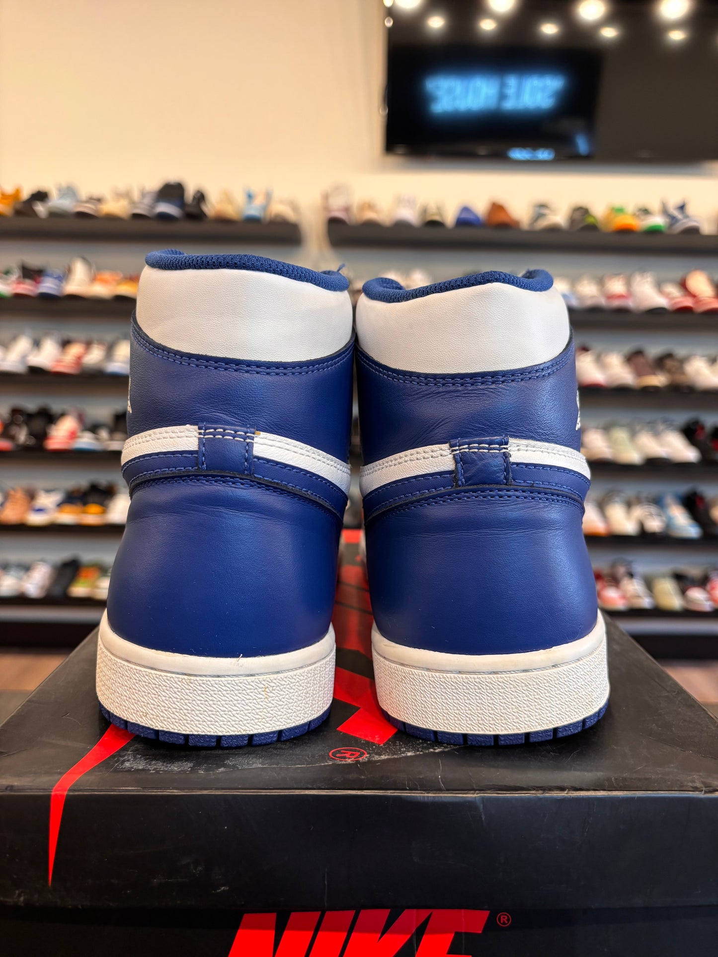 Jordan 1 Storm Blue Size 11.5 Pre-Owned