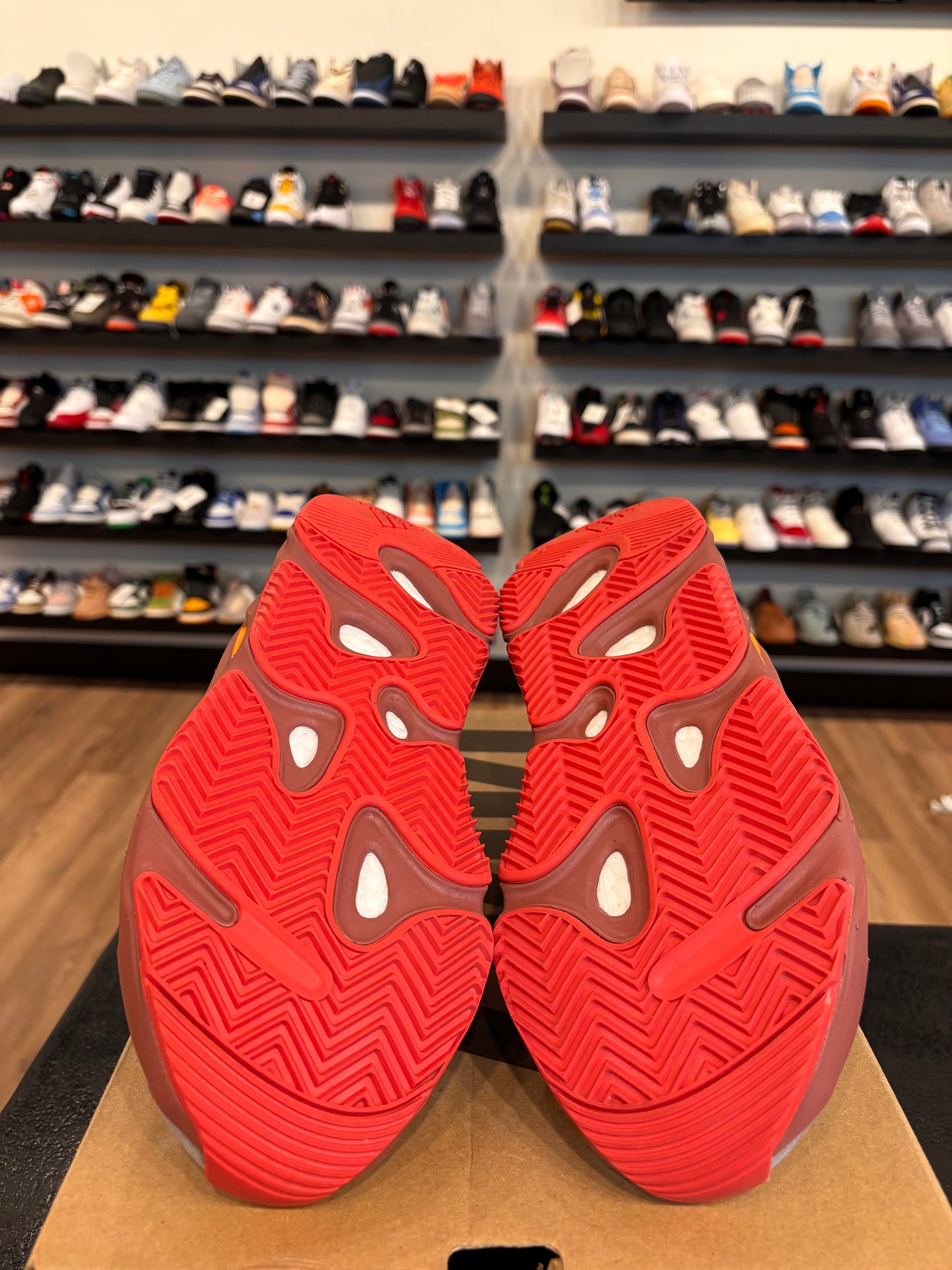 Yeezy 700 Hi-Res Red Size 9 Pre-Owned