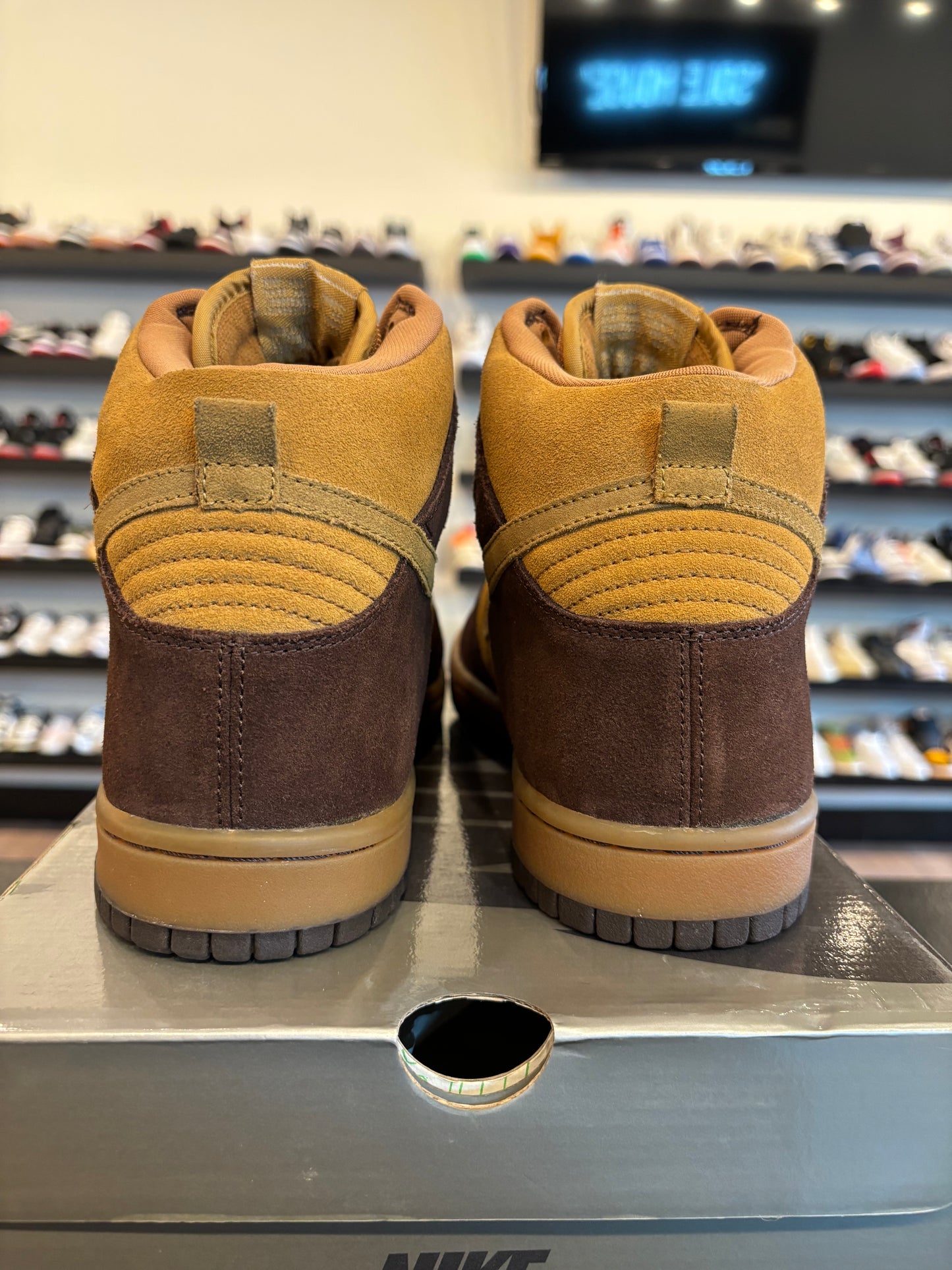 Nike SB Dunk High Brown Pack (2003) Size 10 Pre-Owned