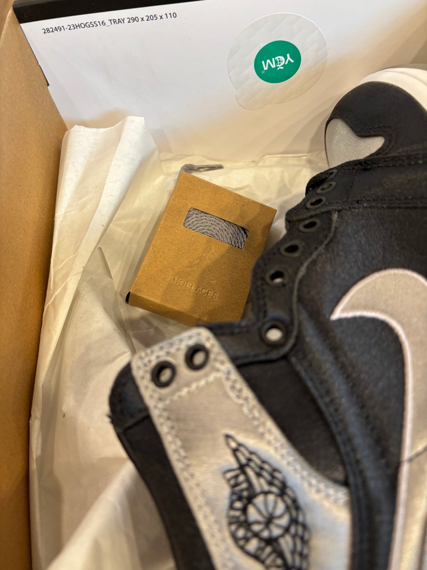 Jordan 1 Satin Shadow Size 4.5Y (6W) Brand New