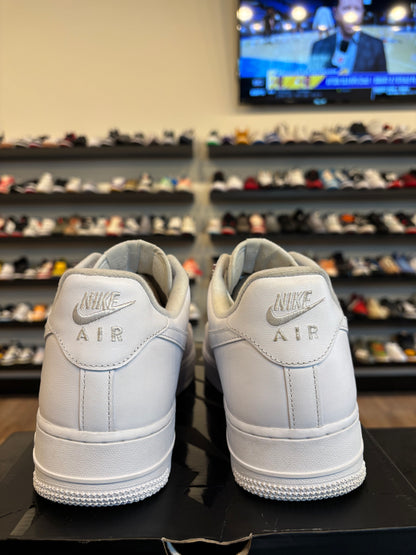 Nike Air Force 1 Low Supreme White Size 10.5 Pre-Owned
