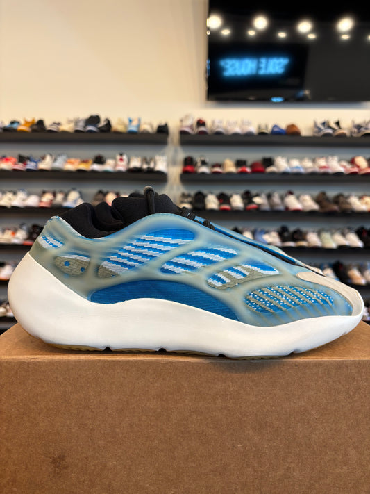Yeezy 700 V3 Arzareth Size 12 Pre-Owned (No Box)