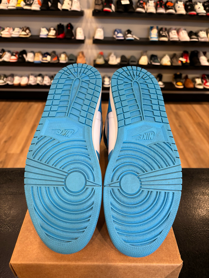 Jordan 1 UNC 2015 Size 10.5 Pre-Owned (No Box)