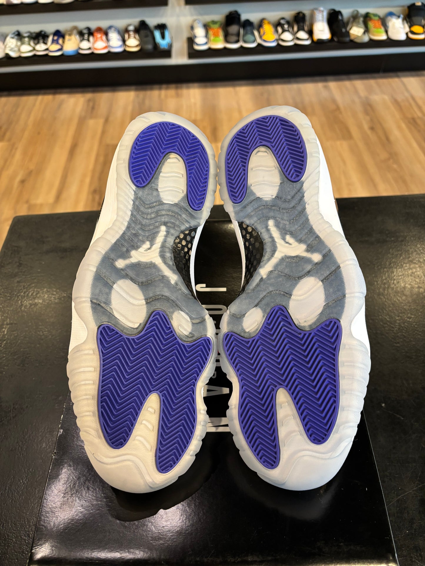 Jordan 11 Concord 2018 Size 11 Brand New