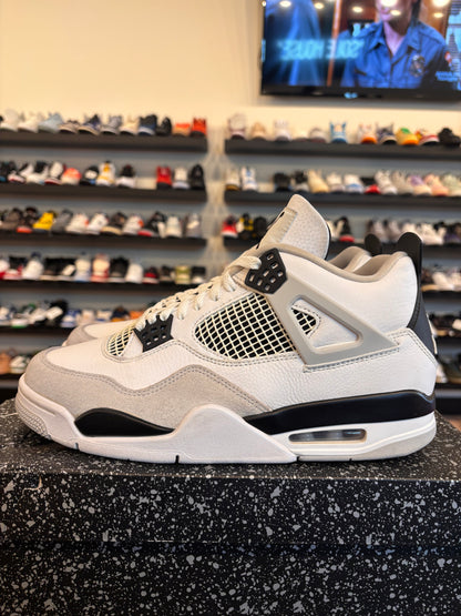 Jordan 4 Military Black Size 10.5 Pre-Owned