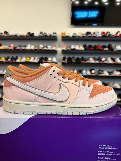 Nike SB Dunk Low Trocadero Gardens Size 9.5 Brand New