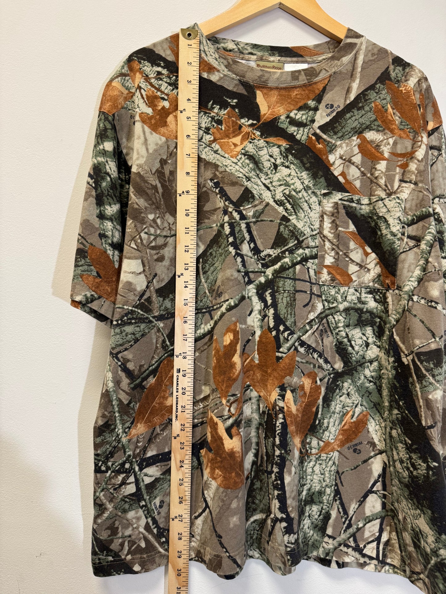 Camo Outfitters Ridge Tee Size XL Vintage