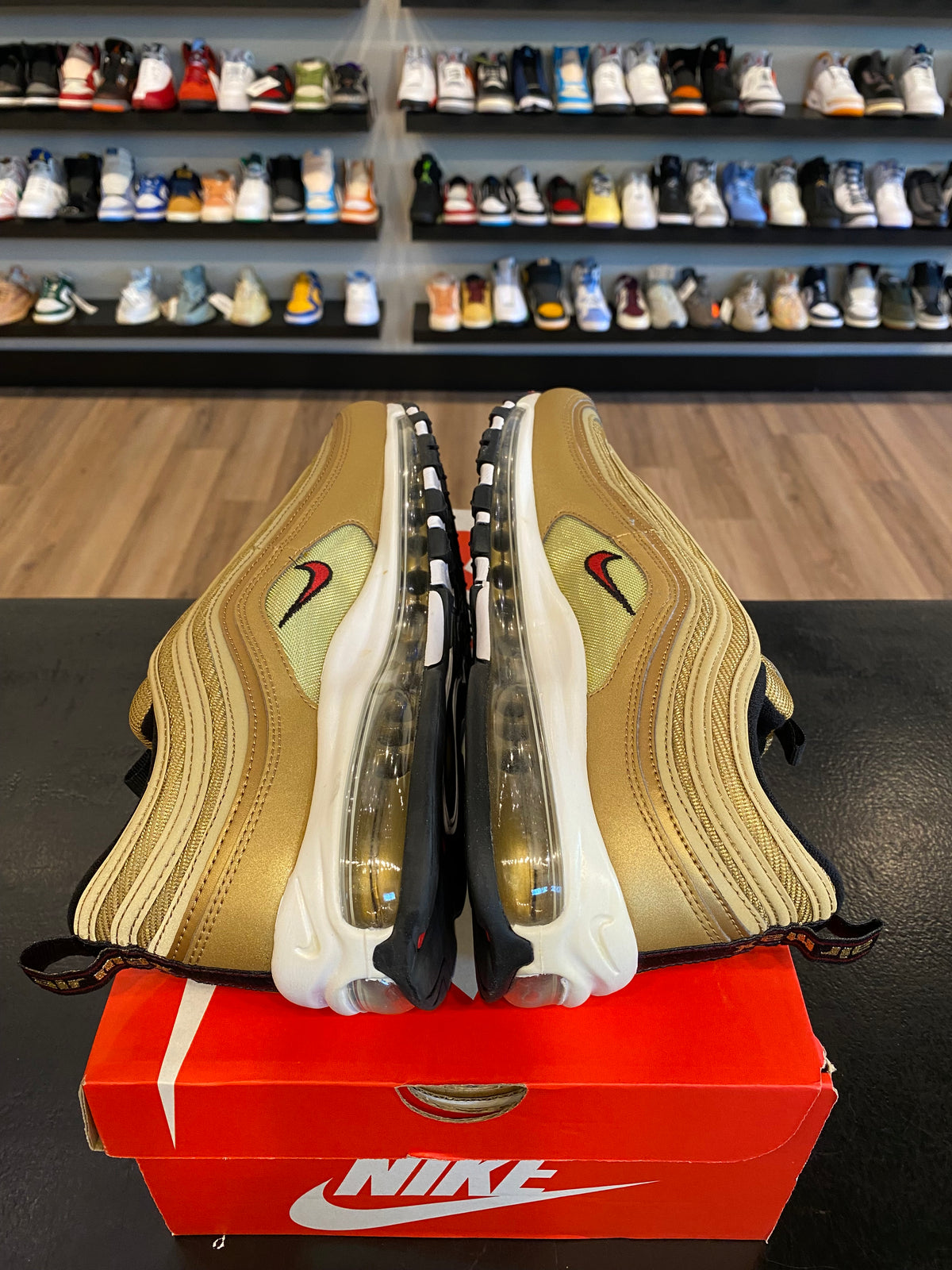 Nike Air Max 97 Metallic Gold 2017 Size 12 Brand New