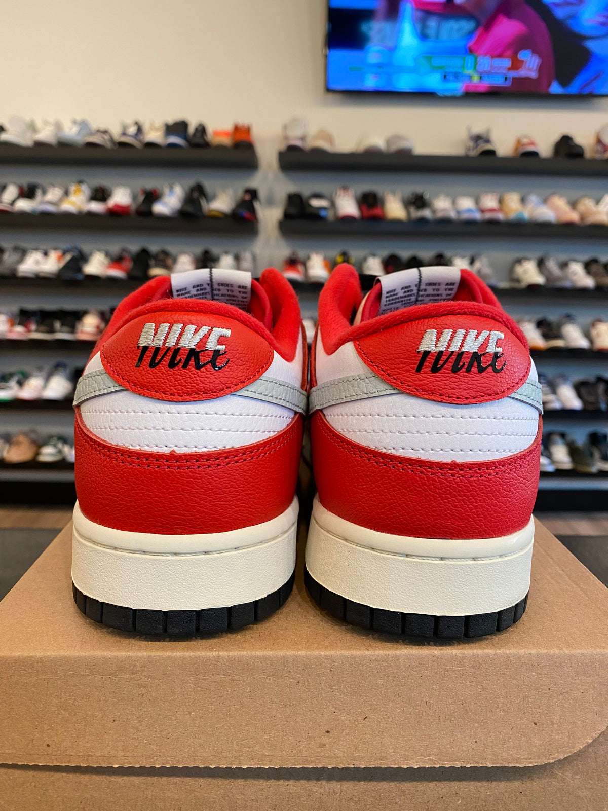 Nike Dunk Low Chicago Split Size 12 Pre-Owned (No Box)
